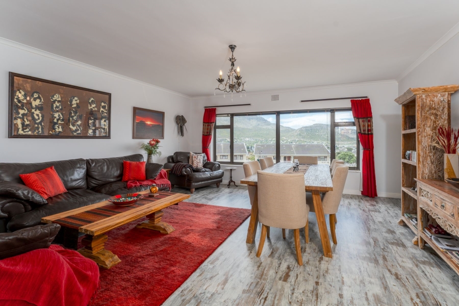 To Let 3 Bedroom Property for Rent in Fish Hoek Western Cape